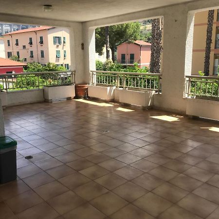 Appartamento Blue Shades Bordighera Esterno foto